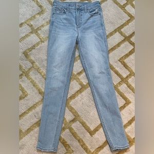 Old navy rockstar super skinny jeans